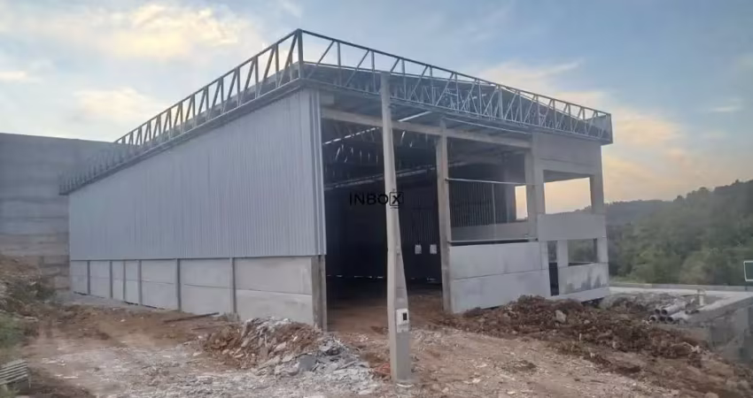 Inbox cia imobiliária aluga pavilhão com 640m² localizado na garibaldina na cidade de garibaldi