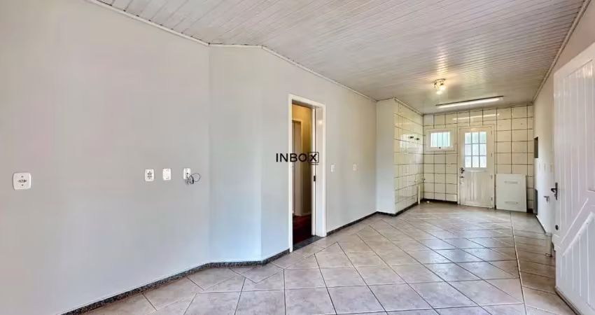 Inbox cia imobiliária aluga em bento gonçalves - casa de três quartos no bairro botafogo.