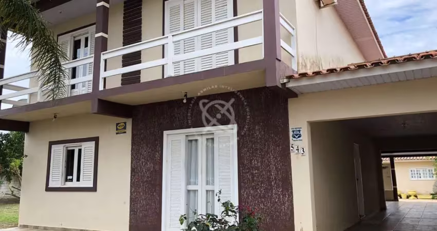 Casa com 3 quartos à venda na Rua Geraldino João da Silva, 543, Arapongas, Araranguá