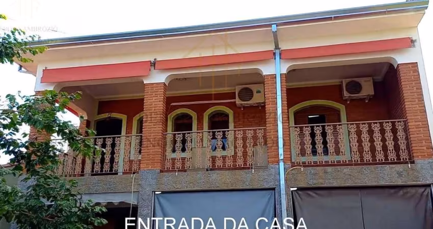 Casa para Venda em São Pedro, Jardim Holliday, 3 dormitórios, 1 suíte, 2 banheiros, 4 vagas