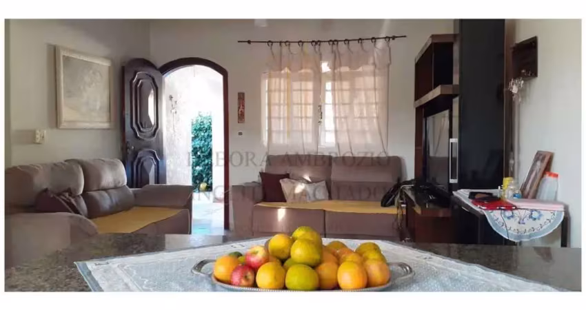 Casa para Venda em São Pedro, Vale do Sol, 3 dormitórios, 1 banheiro, 6 vagas