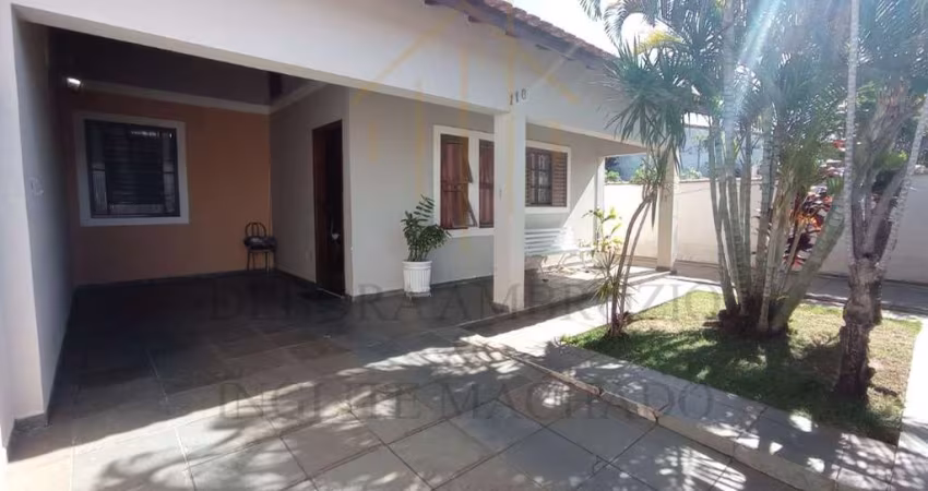 Casa para Venda em São Pedro, JARDIM SÃO DIMAS, 3 dormitórios, 1 banheiro, 2 vagas