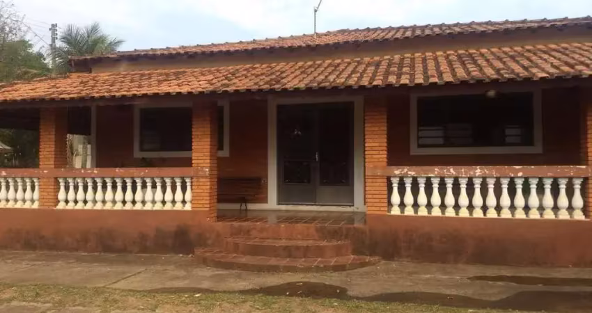 Chácara para Venda em São Pedro, Serra Verde, 2 dormitórios, 1 banheiro, 2 vagas