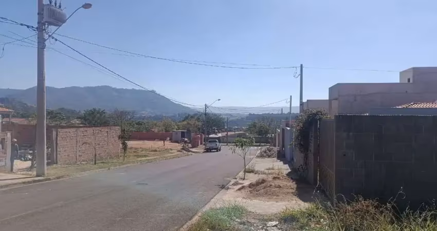 Terreno à venda no Montana Residence, São Pedro 