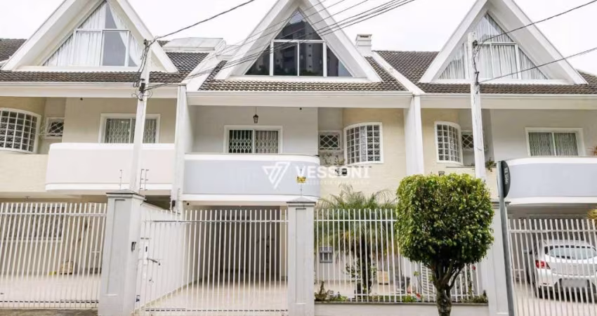 Sobrado com 3 dormitórios à venda, 212 m² por R$ 1.457.000,00 - Água Verde - Curitiba/PR
