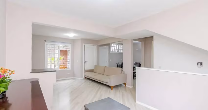 Sobrado com 3 dormitórios à venda, 157 m² por r$ 789.900,00 - guabirotuba - curitiba/pr