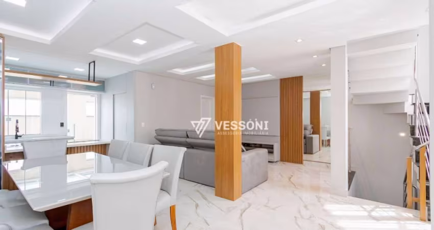 Sobrado com 3 dormitórios à venda, 228 m² por R$ 899.800,00 - Pinheirinho - Curitiba/PR