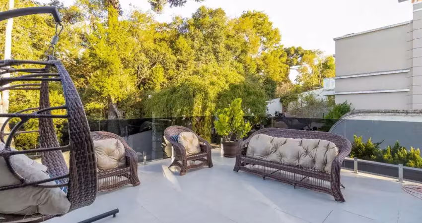 Lar perfeito, casa não geminada em cond. fechado em santa felicidade, 3 dormitórios sendo 2 suítes, espaço gourmet, ático charmoso $2.500.000,00