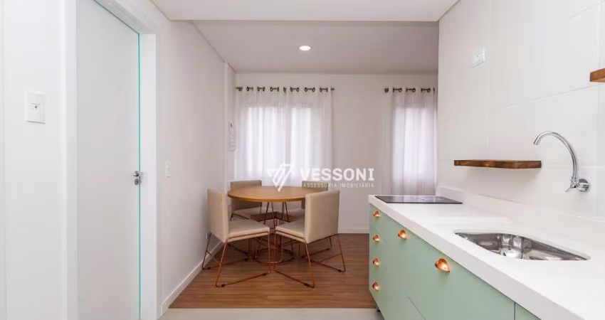 Apartamento com 01 dormitório para alugar, 32 m² por R$ 2.345/mês - Rebouças - Curitiba/PR