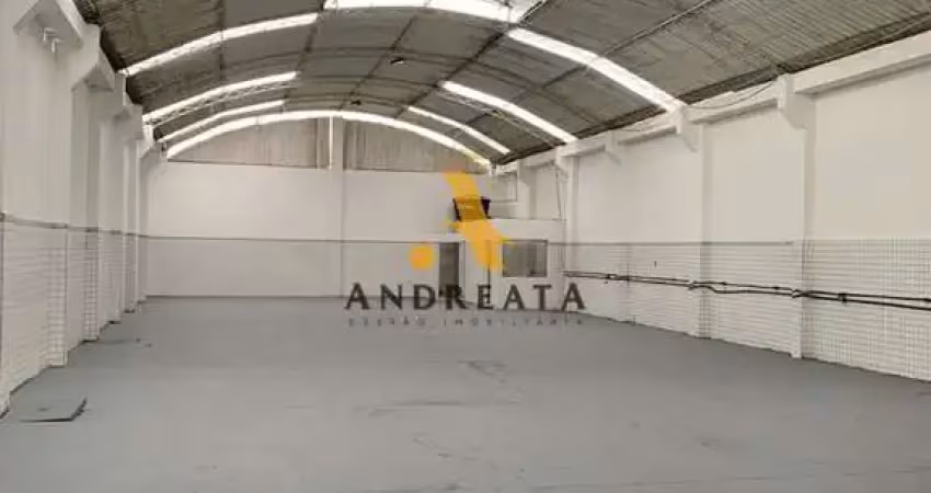 Barracão / Galpão / Depósito para alugar na Caituba, 205, Taquara, Rio de Janeiro