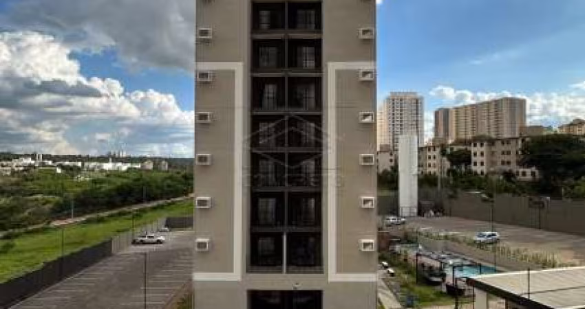 VISTA ÁGUA COMPRIDA - APARTAMENTO COM 2 DORMITÓRIOS SENDO 1 SUÍTE E VARANDA.