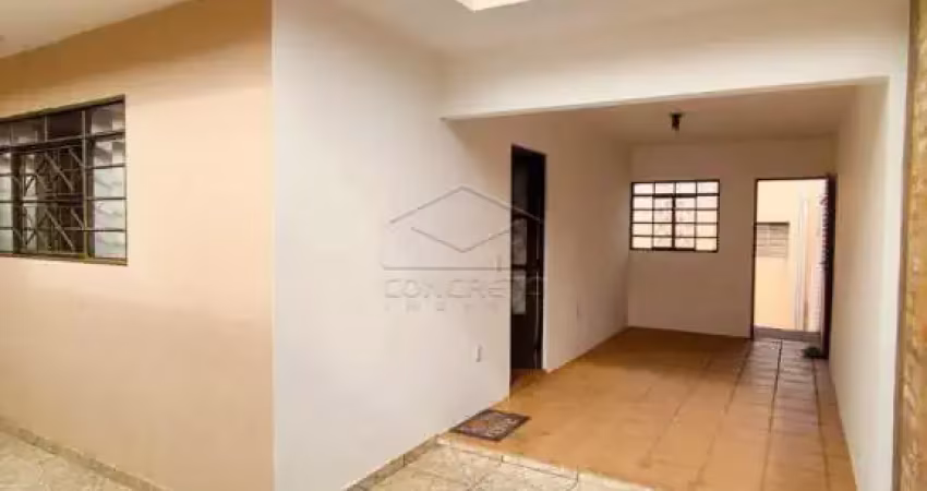 Casa com 2 quartos para alugar no Jardim América, Bauru 