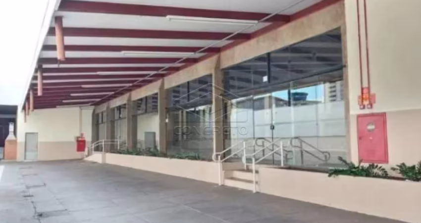 EXCELENTE IMÓVEL COMERCIAL COM 1600M² EM LOCALIZAÇÃO PRIVILEGIADA