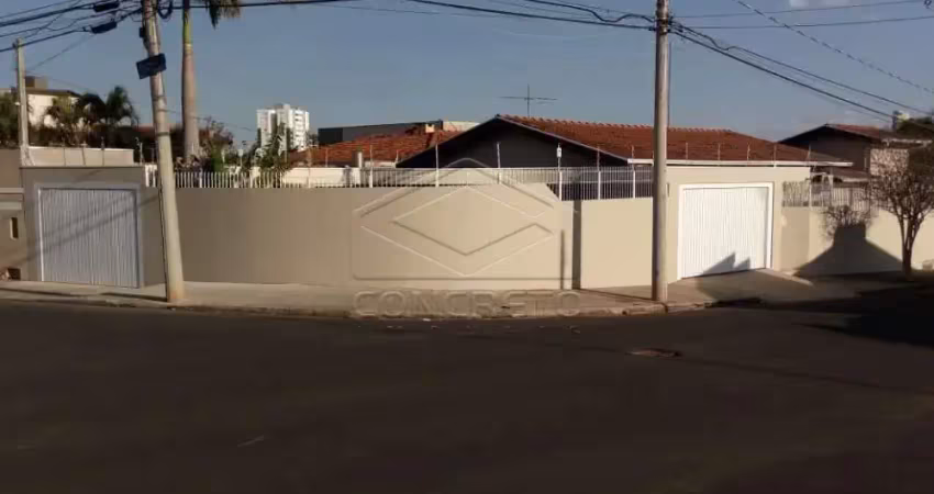 Casa com 3 quartos para alugar no Jardim Europa, Bauru 