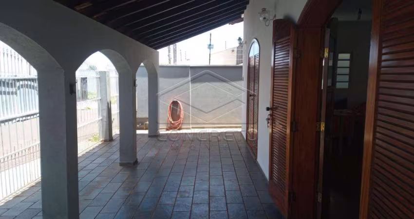 Casa Padrão em Lençóis Paulista