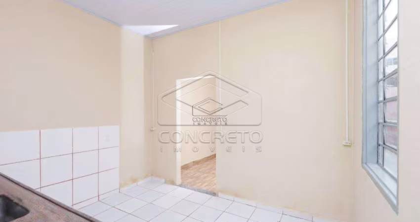 CASA REFORMADA NO CENTRO
