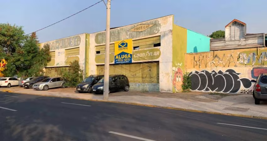 BARRACÃO  NO CENTRO