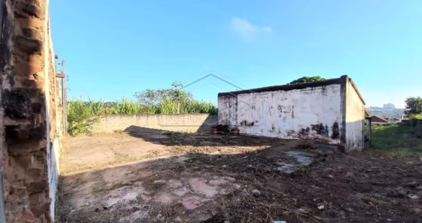 TERRENO NO CENTRO DE AGUDOS