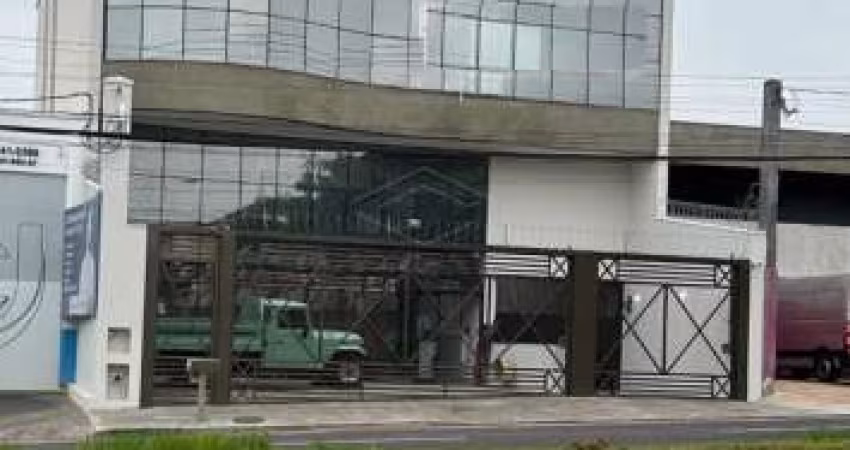 Prédio Comercial, 1.200m² em uma das principais Avenidas da Cidade!!!