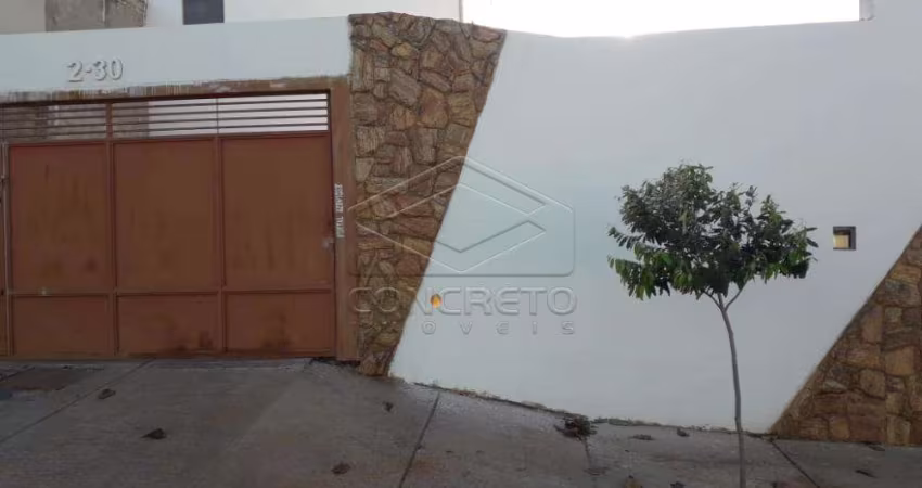 Casa ampla com boa localização!