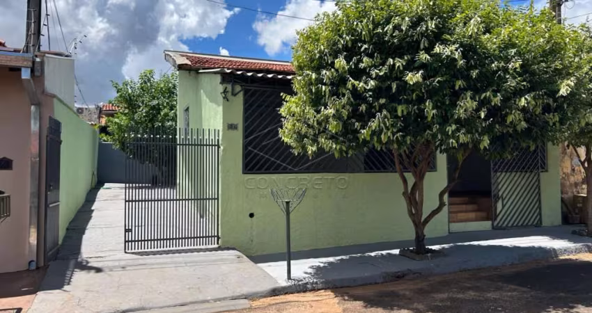 Casa e Salão comercial - Nova Paulista