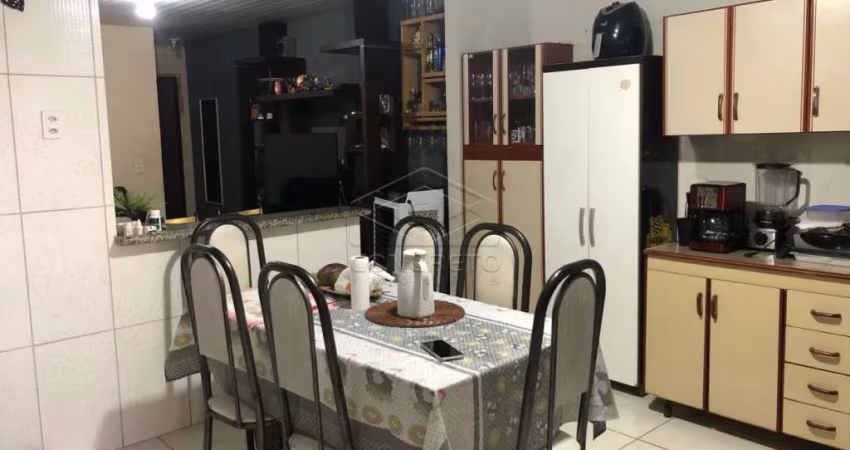 Casa na Rondon perto do Supermercado, Farmácia e Padaria