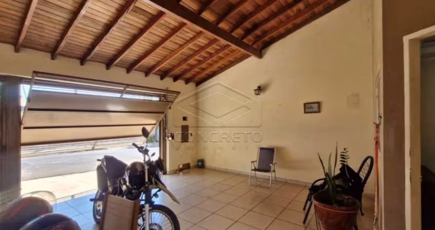 Casa à venda- Jardim Solange
