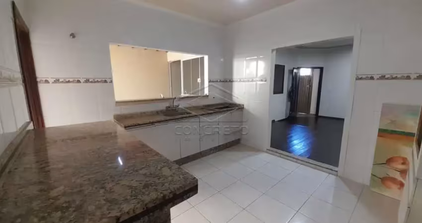 Casa com 2 quartos à venda no Jardim Cila de Lúcio Bauab, Jaú 
