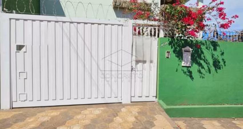 LINDA CASA PARA RESIDENCIAL OU COMERCIAL PRÓX NOSSA SRA DE FÁTIMA