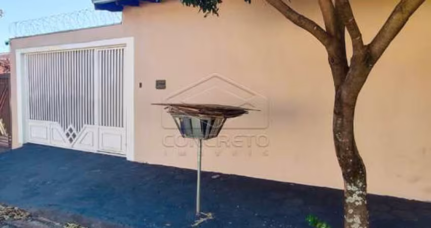 LINDA CASA COM 03 DORMITÓRIOS E EDÍCULA NO BAIRRO JARDIM ARARUNA