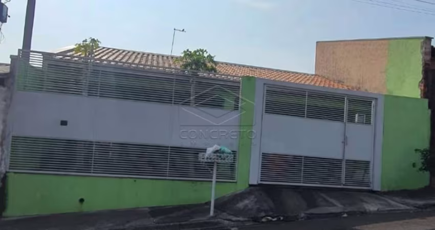 Residência com 02 dormitórios - Piratininga/SP