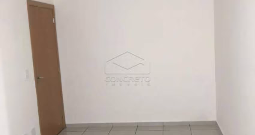 APARTAMENTO TÉRREO COM QUINTAL - RESIDENCIAL BOLIVAR