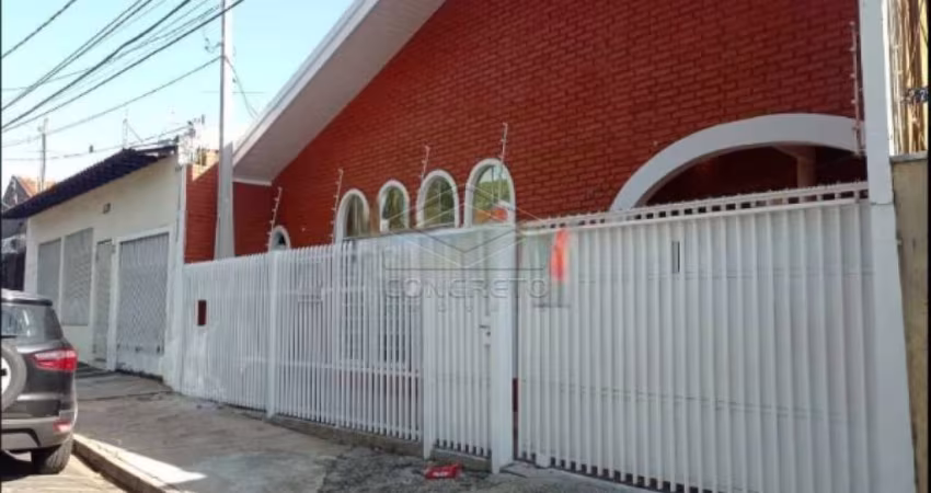 Residência com 04 dormitórios - Parque União