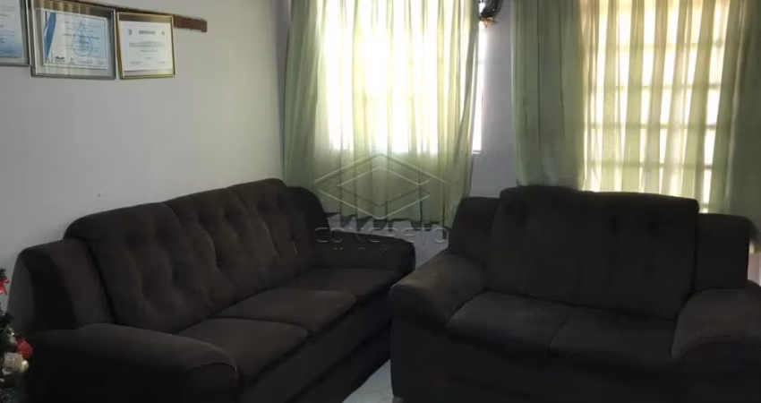 Casa de esquina no açaí