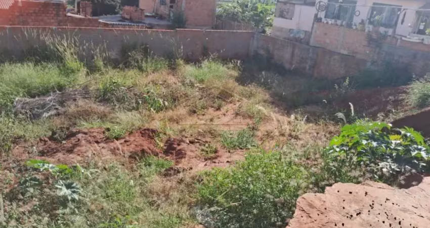 Casa à venda na Vila Ferroviária, Botucatu 