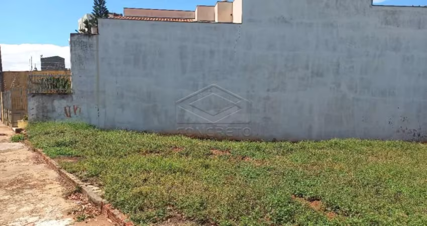 TERRENO COMERCIAL M2 DIFERENCIADA - ENTRE GETULIO E NOSSA SENHORA DE FÁTIMA