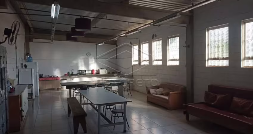 Comercial Galpão em Agudos