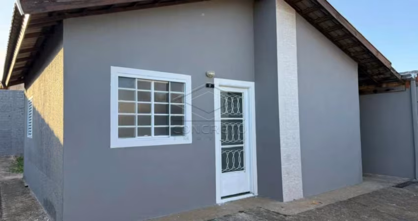 Casa á Venda  - Jardim Maria Luiza