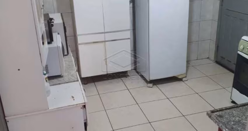 VENDE-SE CASA EM TERRENO AMPLO NA VILA INDUSTRIAL PROX.ESTÁDIO DO NOROESTE
