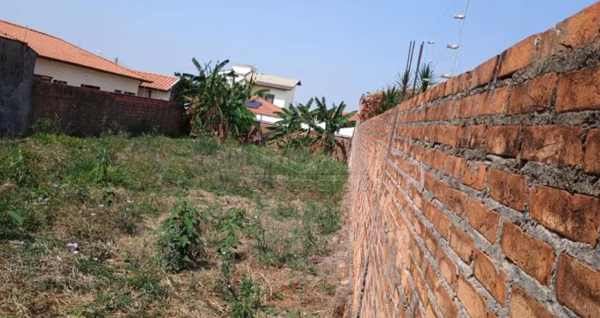 Excelente terreno proximo a Avenida Rafael Laurindo