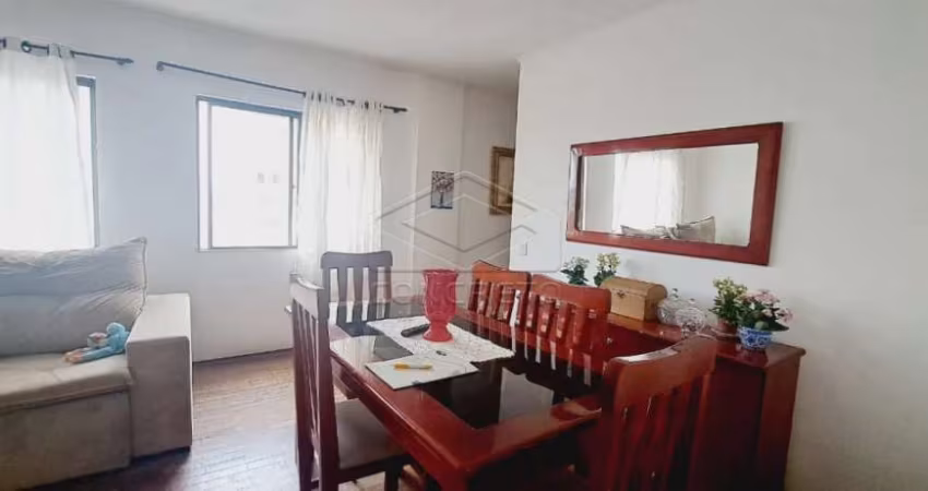 Apartamento com 03 dormitórios - Jardim dos Duques