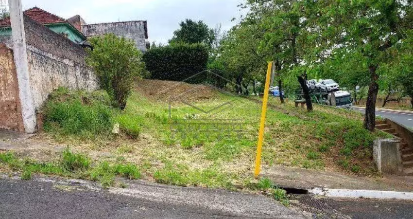 Terreno aclive com excelente localização no parque vista alegre