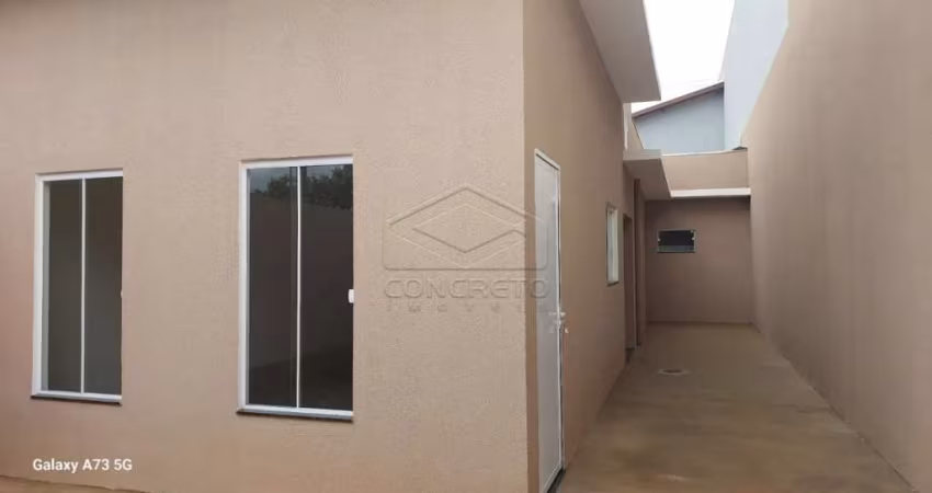 Casa nova de 02 dormitórios, sendo 1 suíte - José Regino
