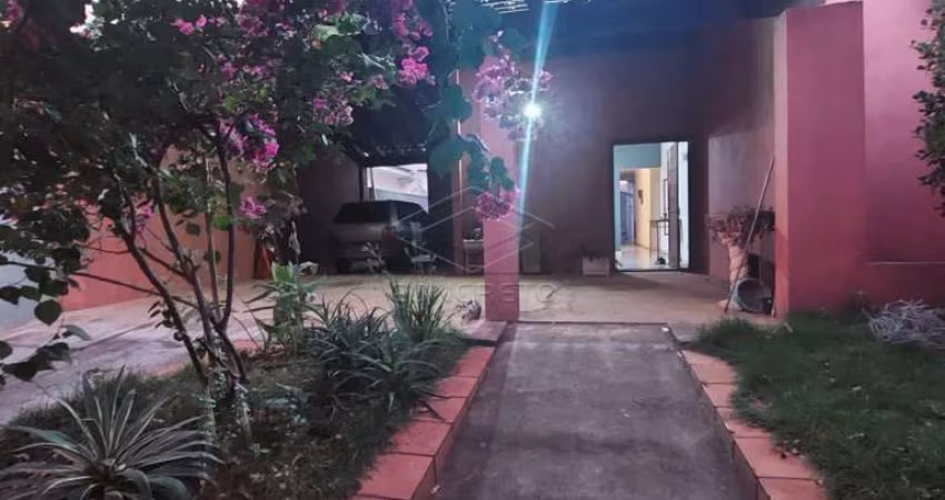 Residência com 03 suítes - Vila Cardia