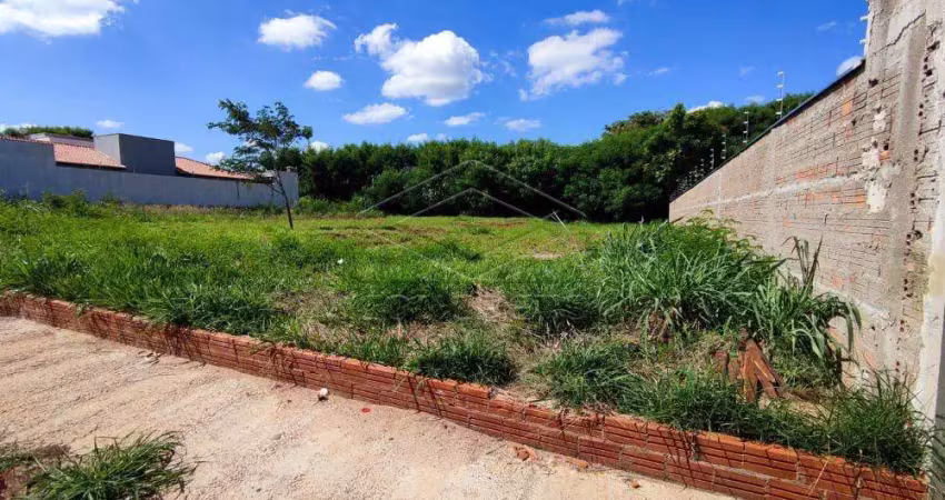 Casa à venda no Residencial dos Pássaros, Jaú 