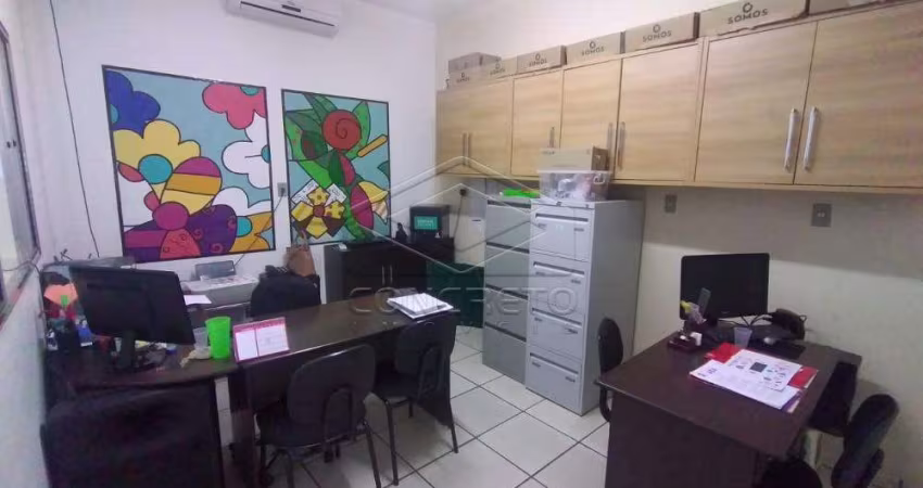 Comercial Casa em Bauru
