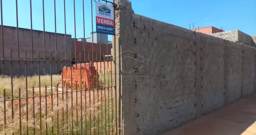 Casa à venda no Jardim Marcia, Agudos 