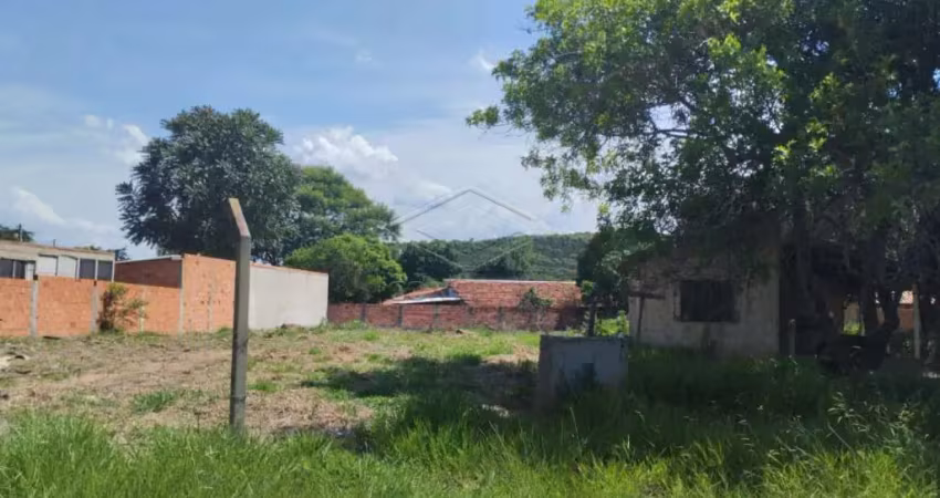 Fazenda à venda no Califórnia 1, Botucatu 