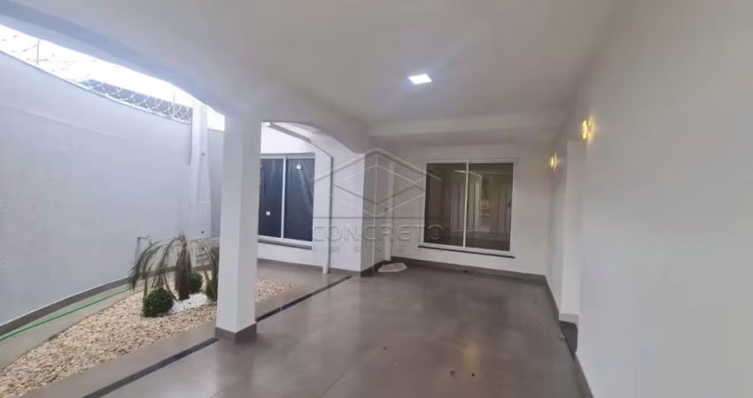 Excelente residência com 03 dormitórios - Vista Alegre