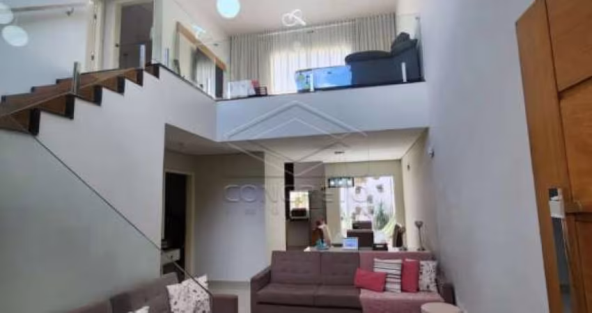 Casa com piscina - Vista Alegre